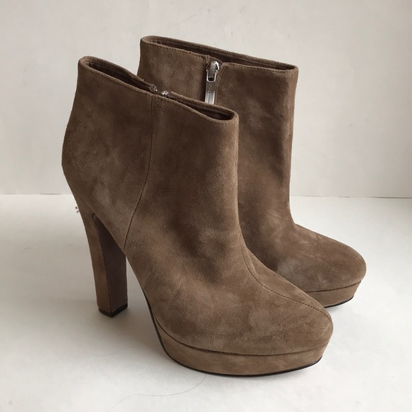 BCBGeneration Shoes - BCBGeneration suede leather heeled boots Sz 9